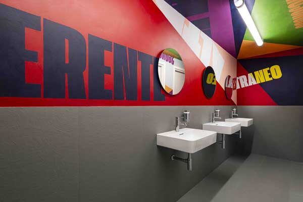 Un Bagno di Folla: il TAM Teatro Arcimboldi ora ha dei nuovi bagni da  design nel foyer - Web Lombardia